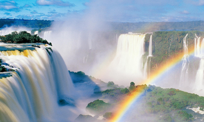 brazil iguazu falls national park overview