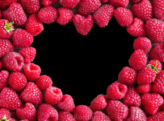 fruit raspberry heart