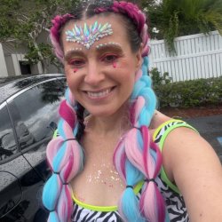 $featuredAuthor->name