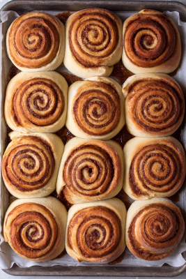 food cinnamon rolls 2 of 2 $