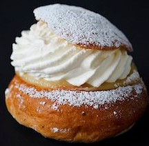 food cream puff