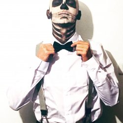 $featuredAuthor->name